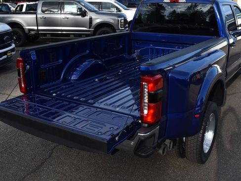 New 2026 Ford F450 XLT w/ 360-Degree Camera Package image 17