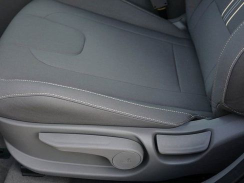 New 2026 Hyundai Elantra SEL Sport Premium FWD image 11