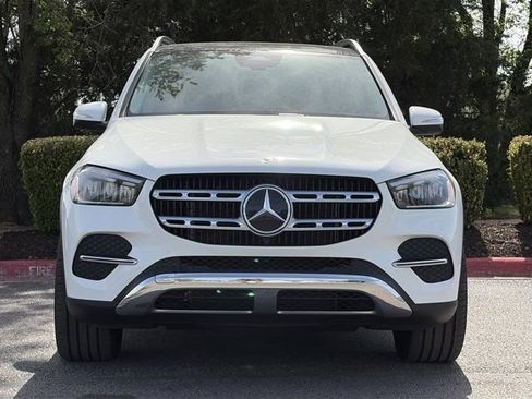 Used 2025 Mercedes-Benz GLE 350 4MATIC image 11