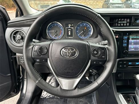 Used 2018 Toyota Corolla SE image 24