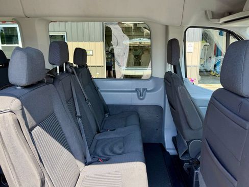 Used 2018 Ford Transit 350 XLT RWD image 20