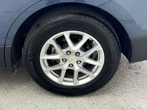 Used 2024 Chevrolet Equinox LT image 38