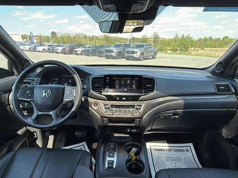 Used 2022 Honda Pilot TrailSport image 27