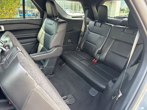 Used 2024 Ford Explorer ST w/ Equipment Group 401A image 23