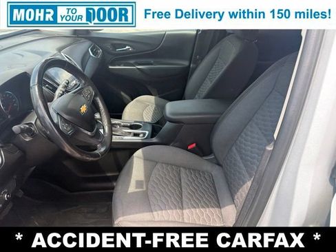 Used 2018 Chevrolet Equinox LT w/ Sun & Infotainment Package FWD image 16
