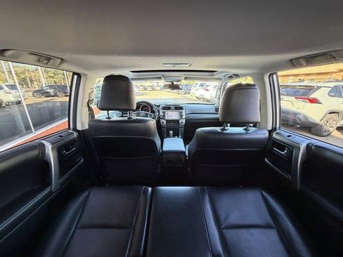 Used 2011 Toyota 4Runner Limited image 18