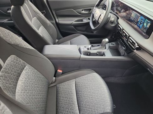 New 2026 Nissan Sentra SV w/ Floor Mat Package FWD image 10