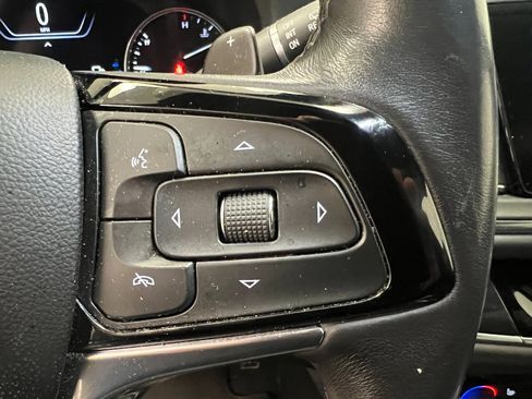 Used 2024 Buick Enclave Premium image 30