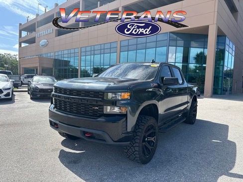 Used 2019 Chevrolet Silverado 1500 Custom Trail Boss w/ Custom Convenience Package AWD/4WD image 1