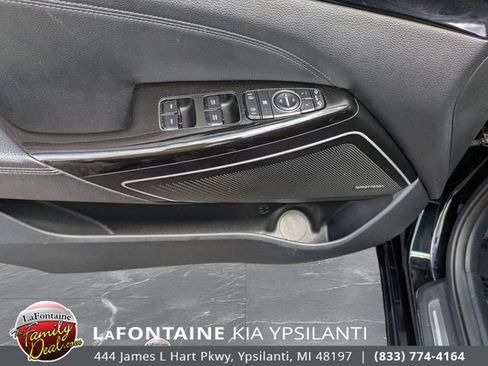 Used 2019 Kia Cadenza Technology FWD image 16