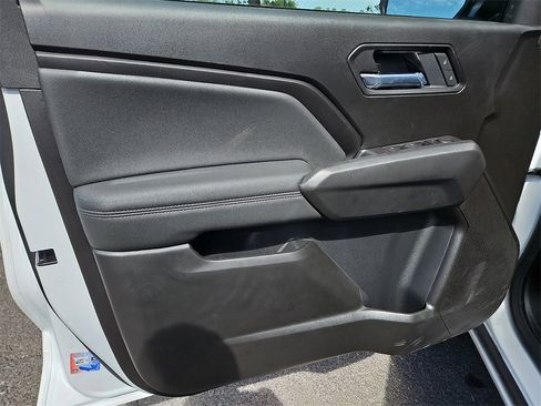 New 2026 Chevrolet Colorado LT image 13