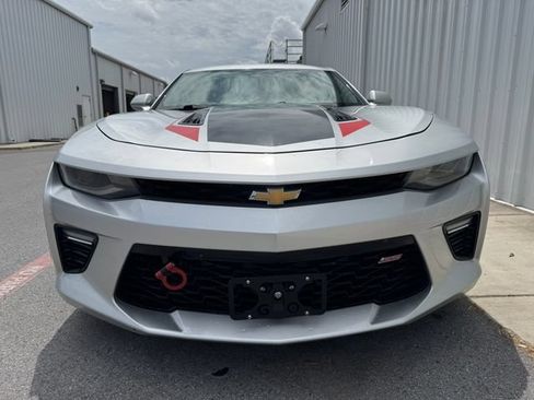 Used 2017 Chevrolet Camaro SS RWD image 13