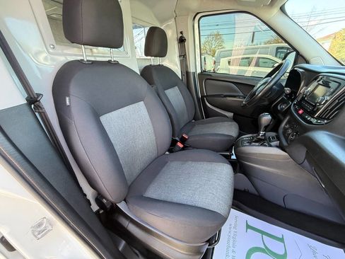 Used 2016 RAM ProMaster City Tradesman SLT w/ Rear Back-up Camera Group image 25