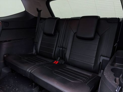 Used 2018 Volkswagen Atlas SEL Premium AWD/4WD image 34