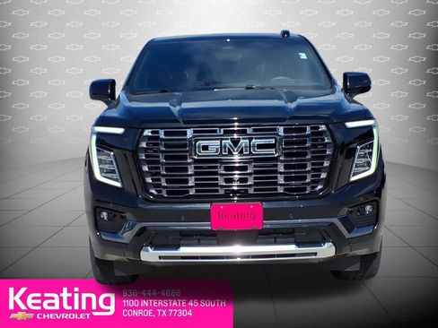 Used 2025 GMC Yukon Denali Ultimate w/ LPO, Floor Liner Package AWD/4WD image 10