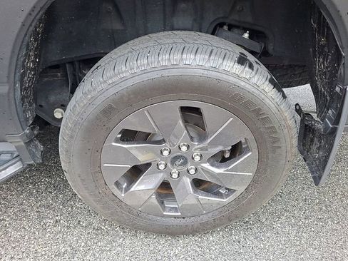 Used 2022 Ford F150 Lightning Lariat AWD/4WD image 5