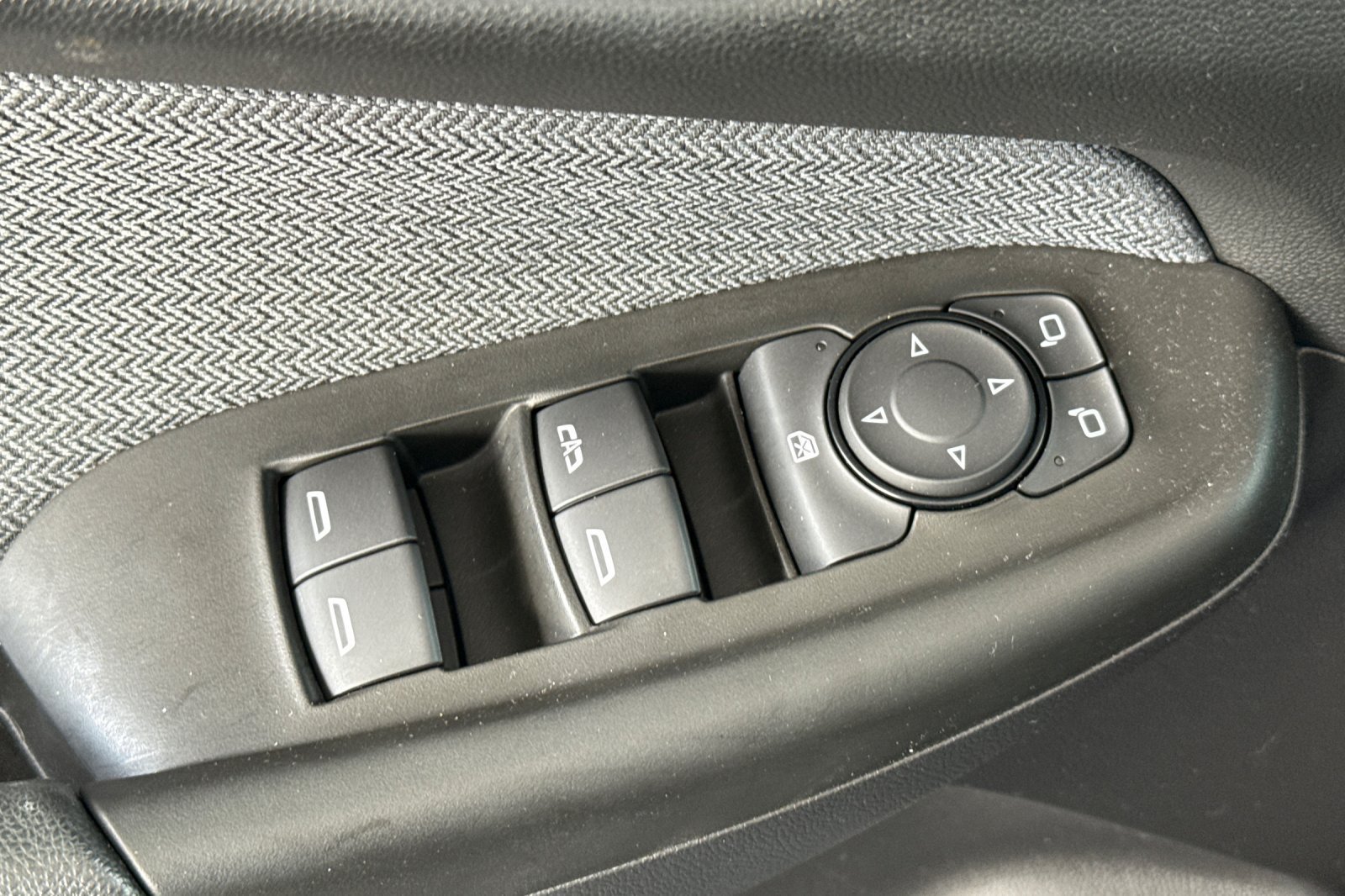 Used 2026 Chevrolet TrailBlazer LT w/ Driver Confidence Package FWD image 18