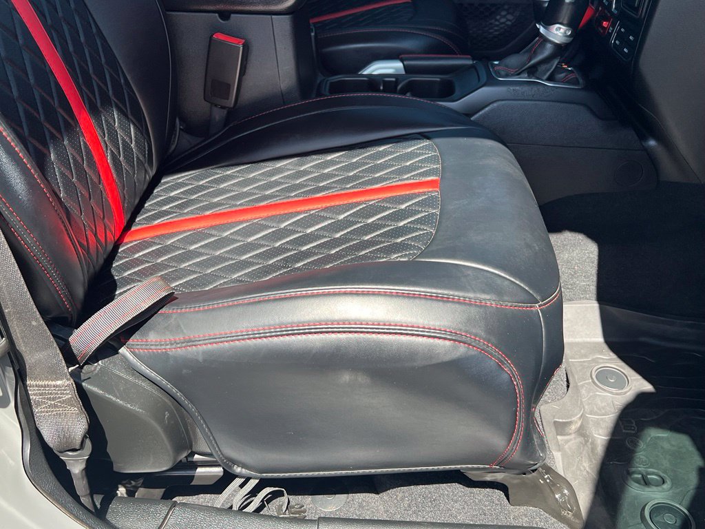 Used 2020 Jeep Wrangler Unlimited Rubicon AWD/4WD image 16