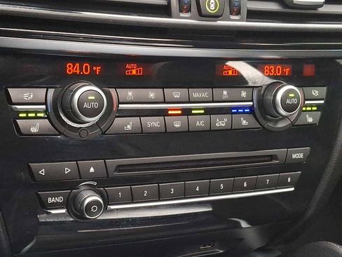 Used 2017 BMW X6 xDrive35i w/ M Sport Package image 14