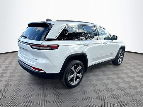New 2026 Jeep Grand Cherokee Limited w/ Luxury Tech Group II AWD/4WD image 5