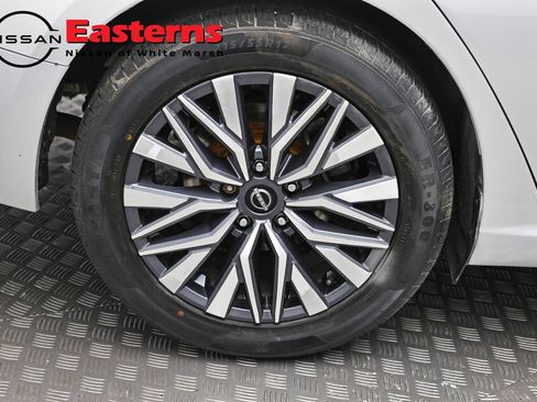 Used 2023 Nissan Altima 2.5 SV FWD image 29