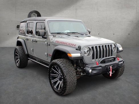 Used 2021 Jeep Wrangler Unlimited Rubicon image 2