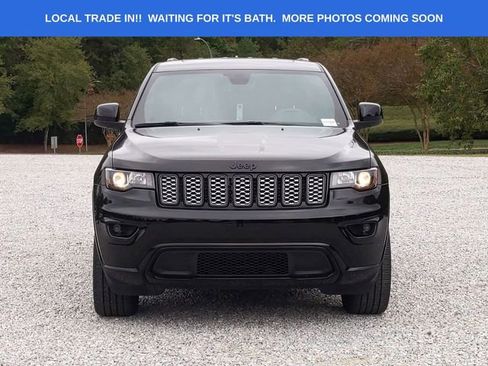 Used 2019 Jeep Grand Cherokee Altitude image 8