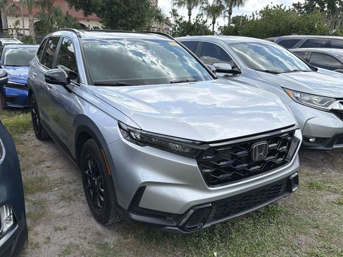 Used 2026 Honda CR-V Sport image 1