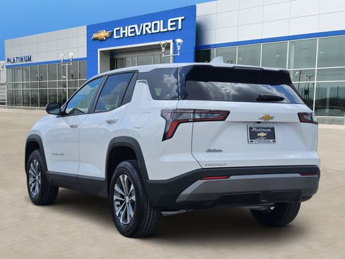 New 2027 Chevrolet Equinox LT FWD image 4