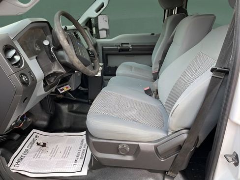 Used 2015 Ford F550 4x4 Crew Cab Super Duty image 11