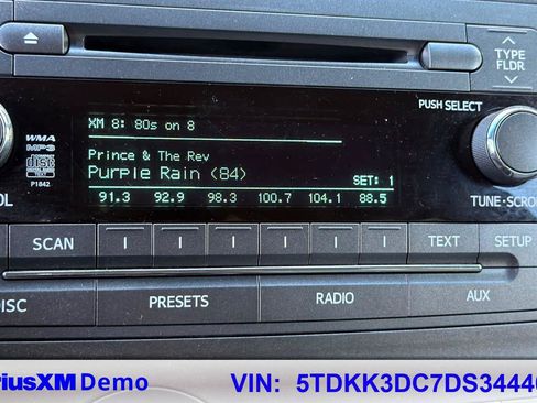 Used 2013 Toyota Sienna LE FWD image 28