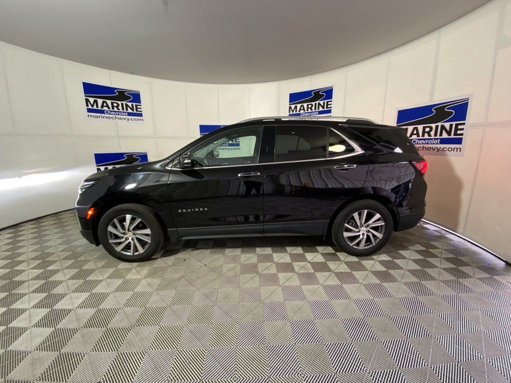 Used 2022 Chevrolet Equinox Premier AWD/4WD image 13