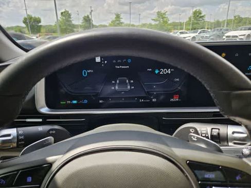 Used 2023 Hyundai Ioniq 6 SEL RWD image 32