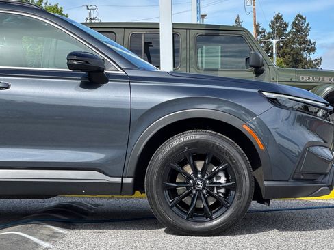 Used 2025 Honda CR-V Sport-L image 35