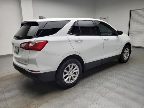 Used 2019 Chevrolet Equinox LS AWD/4WD image 10