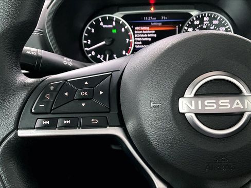 Certified 2024 Nissan Sentra SV FWD image 23