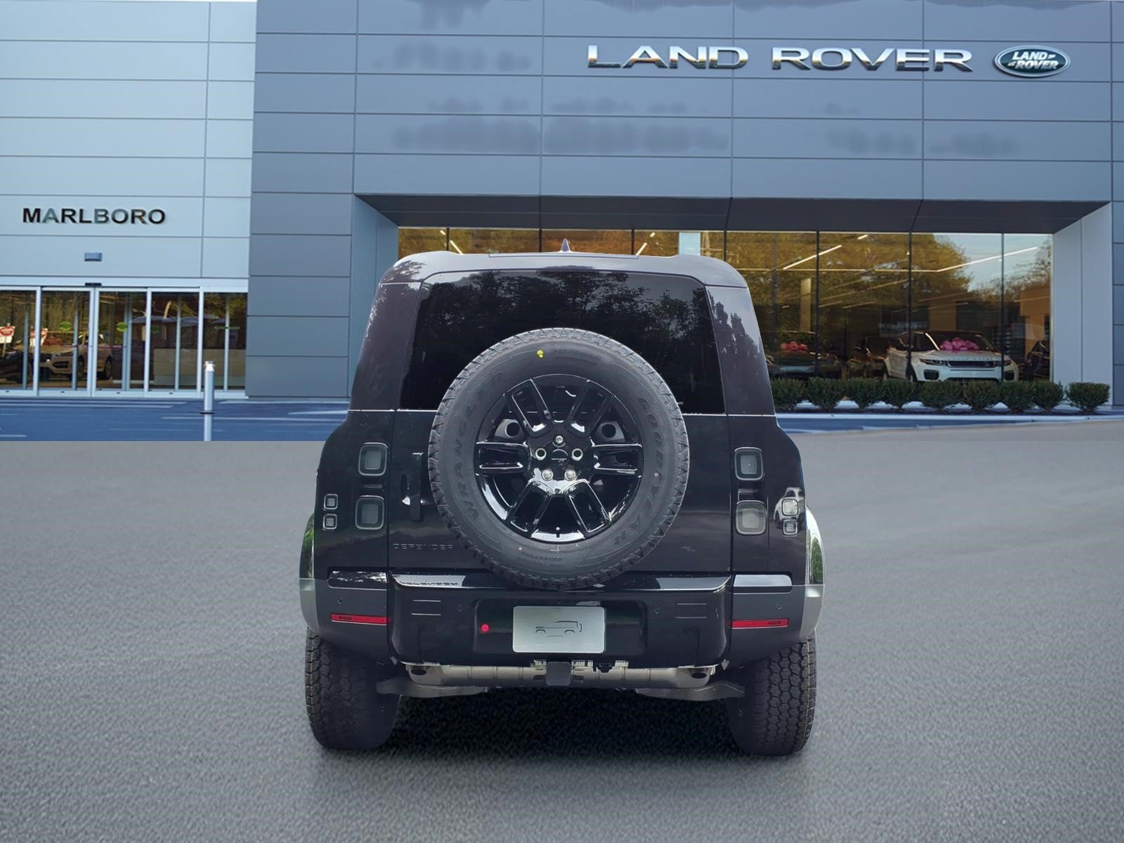 New 2026 Land Rover Defender 110 S AWD/4WD image 7
