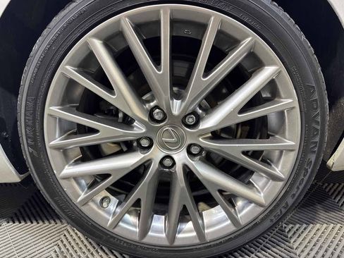 Used 2016 Lexus IS 200t w/ Navigation System Package image 33