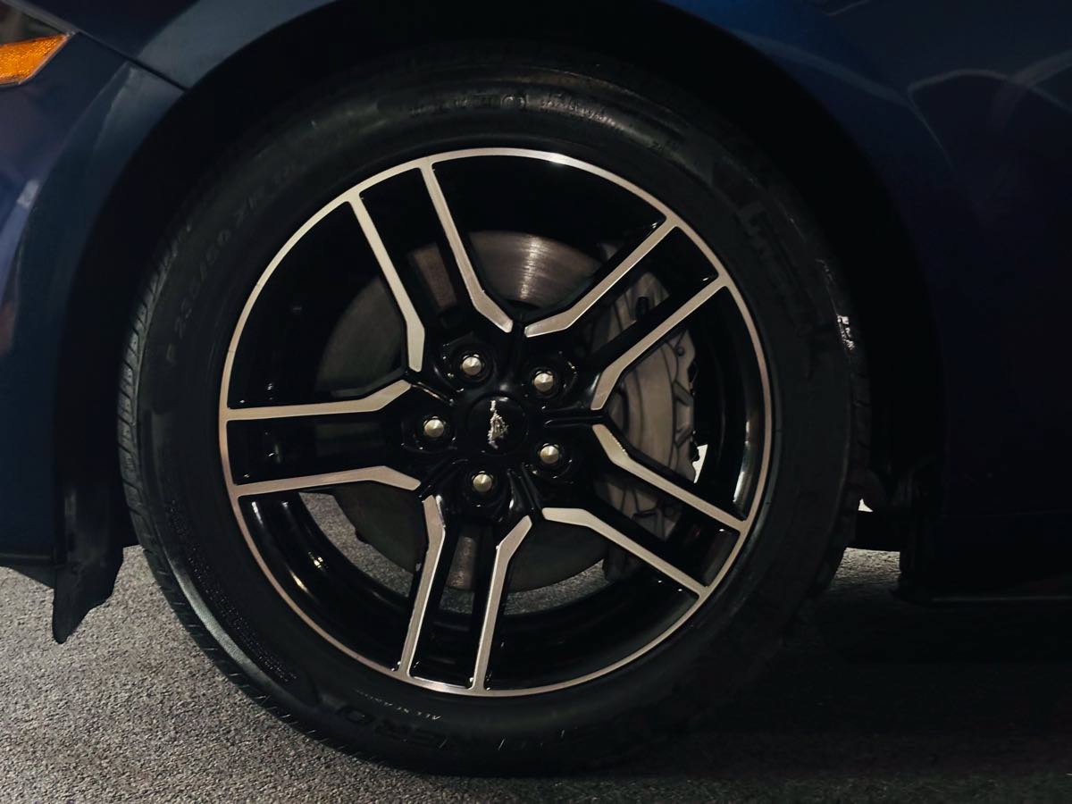 Used 2019 Ford Mustang GT RWD image 28
