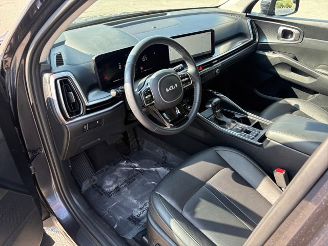 Used 2025 Kia Sorento S FWD image 39