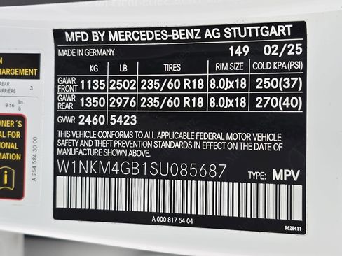 Used 2025 Mercedes-Benz GLC 300 image 35