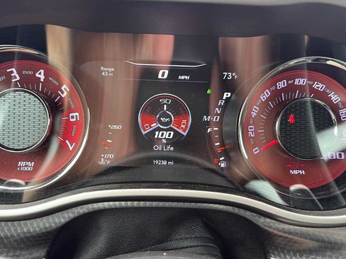 Used 2018 Dodge Challenger SRT Hellcat RWD image 16