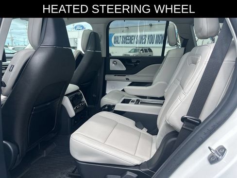 Used 2025 Lincoln Aviator Reserve w/ Equipment Group 201A AWD/4WD image 23