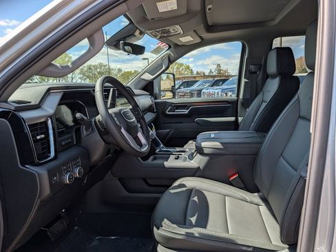 New 2026 GMC Sierra 3500 Denali w/ Denali Reserve Package AWD/4WD image 40