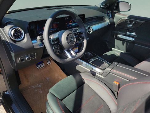 New 2026 Mercedes-Benz GLB 35 AMG 4MATIC image 17