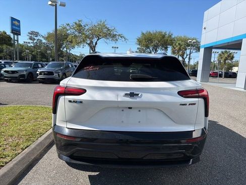 Certified 2025 Chevrolet Blazer EV RS AWD/4WD image 4