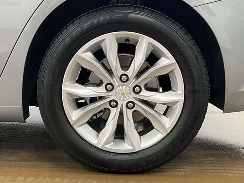 Used 2024 Chevrolet Malibu LT FWD image 14