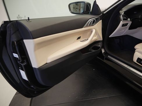 Used 2021 BMW 430i Convertible w/ Convenience Package RWD image 4