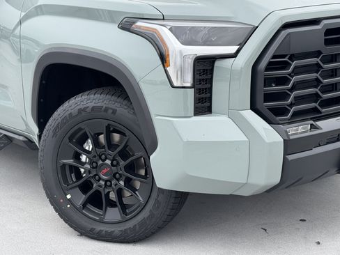 New 2026 Toyota Tundra Limited AWD/4WD image 10