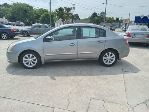 Used 2012 Nissan Sentra 2.0 SL w/ Special Value Pkg image 3